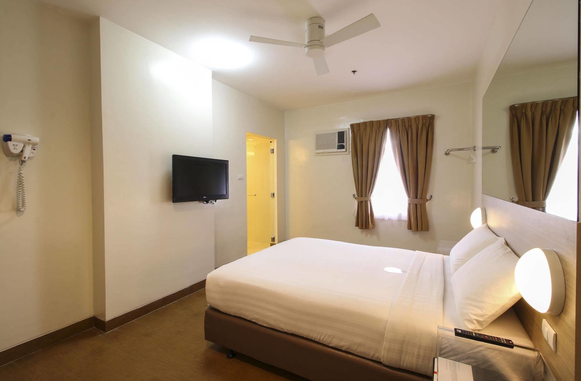 Red Planet Clark Angeles City Extérieur photo